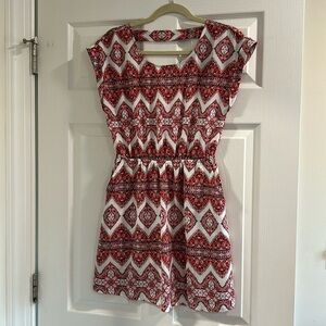 Short dress with red & pink pattern